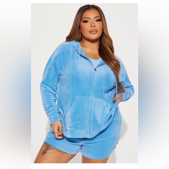 BRAND NEW LIGHT BLUE MATCHING JOGGERS SHORT SET - Picture 4 of 5